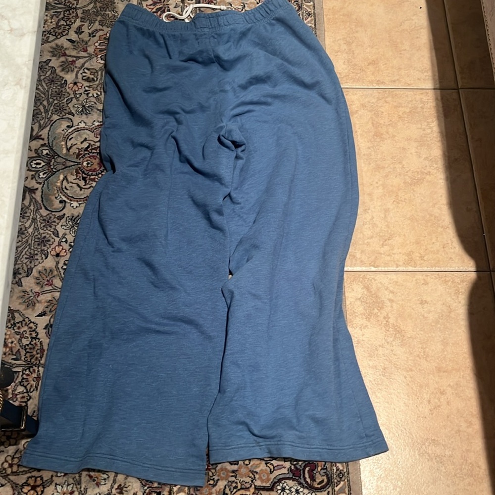 American eagle wide leg sweatpants - Picture 4 of 4